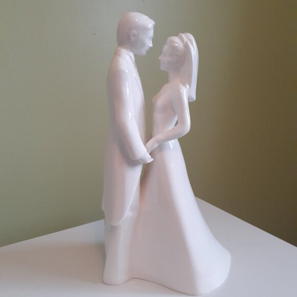 "With This Ring" Moments by Coalport sculpture Fine Bone China England - Picture 2 of 7